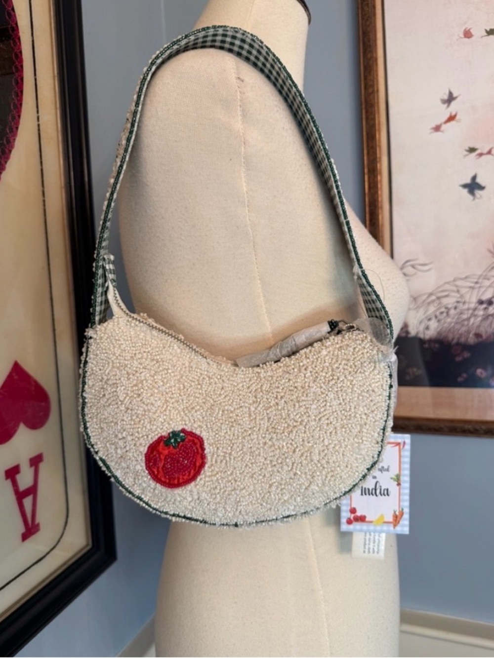 Viral Beaded Bag! NWT Garden Vegetable Shoulder Bag - Picture 3 of 11